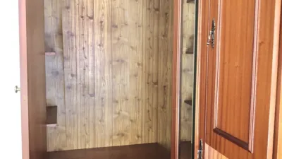 Piso en alquiler en Calle del Cabo Peñas, Pumarín-Teatinos (Oviedo) de 750 €<span>/mes</span>