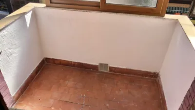 Piso en alquiler en Calle del Cabo Peñas, Pumarín-Teatinos (Oviedo) de 60 €<span>/día</span>
