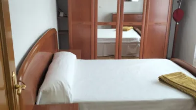 Ático en alquiler en Calle de Jovellanos, 5, Centro (Oviedo) de 850 €<span>/mes</span>