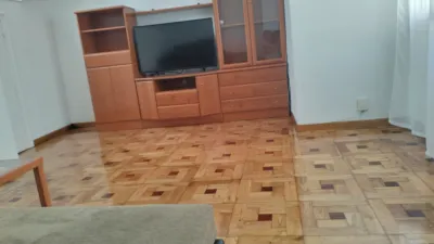 Ático en alquiler en Calle de Jovellanos, 5, Centro (Oviedo) de 850 €<span>/mes</span>