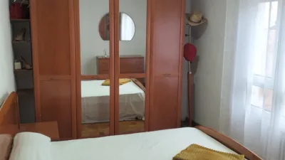 Ático en alquiler en Calle de Jovellanos, 5, Centro (Oviedo) de 850 €<span>/mes</span>