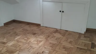 Ático en alquiler en Calle de Jovellanos, 5, Centro (Oviedo) de 850 €<span>/mes</span>