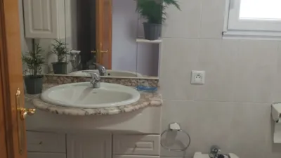 Ático en alquiler en Calle de Jovellanos, 5, Centro (Oviedo) de 850 €<span>/mes</span>
