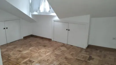 Ático en alquiler en Calle de Jovellanos, 5, Centro (Oviedo) de 850 €<span>/mes</span>