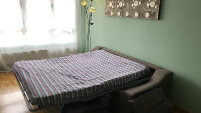 Apartamento en alquiler en Calle de Pravia, La Florida-Las Campas (Oviedo) de 750 €<span>/mes</span>