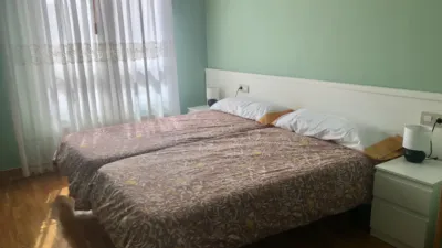 Apartamento en alquiler en Calle de Pravia, La Florida-Las Campas (Oviedo) de 750 €<span>/mes</span>