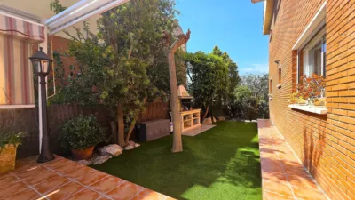 Semi-detached chalet in Les Salines-Clot del Bassó-Mota de Sant Pere photo 7