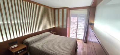Apartment on Calle Lope Gisbert photo 12