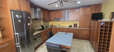 Apartment on Calle Lope Gisbert photo 6