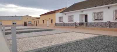 Rustic farm on Calle de Torrecilla photo 34