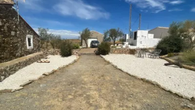 Rustic finca on Cabezo de La Jara Street photo 2