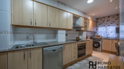 Dúplex en venta en Carrer d'Elcano, cerca de Carrer de Salvat-Papasseit, La Creu de Barberà (Sabadell) de 314.000 €