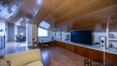 Dúplex en venta en Carrer d'Elcano, cerca de Carrer de Salvat-Papasseit, La Creu de Barberà (Sabadell) de 314.000 €