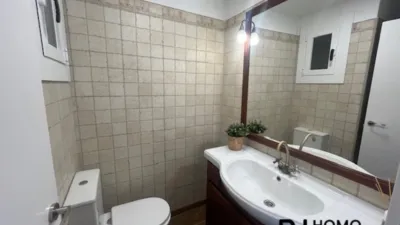 Apartment on Carrer de Terrassa photo 9