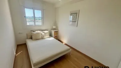Apartment on Carrer de Terrassa photo 8