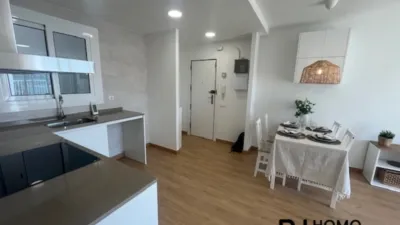 Apartment on Carrer de Terrassa photo 16