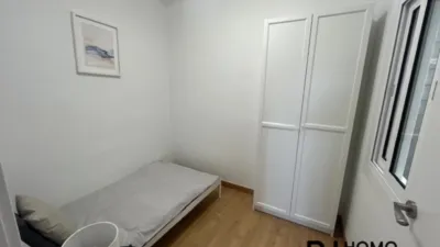 Apartment on Carrer de Terrassa photo 12