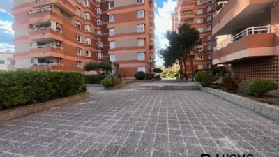 Piso en venta en Carrer de Batllevell, cerca de Carrer de la Baronia, La Creu Alta (Sabadell) de 360.000 €