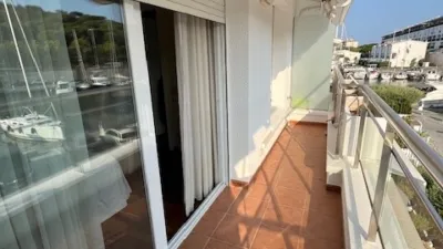 House on Carrer de l'Illa del Port photo 25