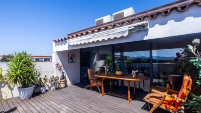 House on Carrer de Lepant photo 2