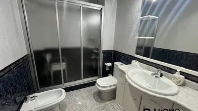 Flat for sale on Carrer de Latorre photo 5