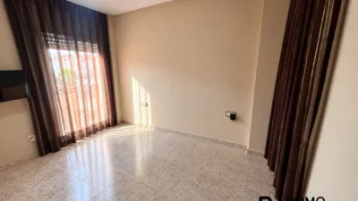Flat for sale on Carrer de Latorre photo 4