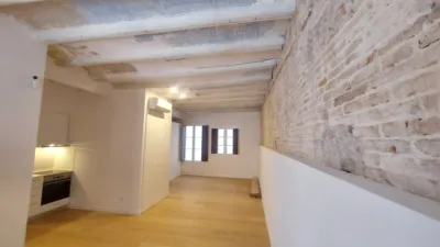 Estudio en alquiler en Carrer de Girona, cerca de Carrer d' Aragó - Imagen 2