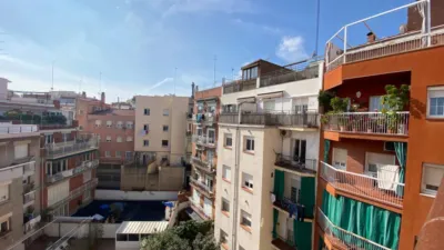 Ático en venta en Carrer del Segle XX, cerca de Carrer d' Amílcar, El Guinardó (Distrito Horta-Guinardó. Barcelona Capital) de 309.000 €