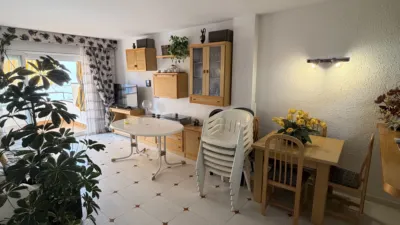 Apartment on Carrer de la Ribera d'Ebre photo 12