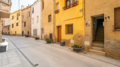 Casa en venta en Carrer del Mig, 28, Riudecols de 140.000 €