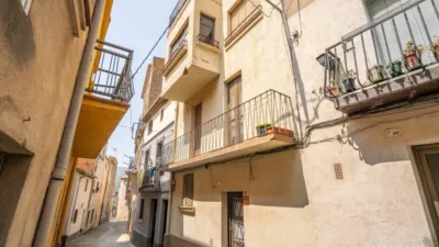 Casa en venta en Carrer del Mig, 28, Riudecols de 140.000 €