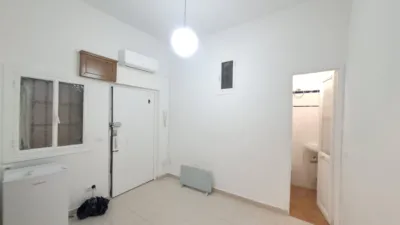 Estudio en alquiler en Calle de San Vicente Ferrer, cerca de Calle de la Palma - Imagen 2