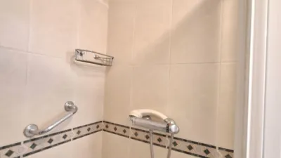 Piso en alquiler en Calle de Atocha, cerca de Calle del Fúcar - Imagen 17