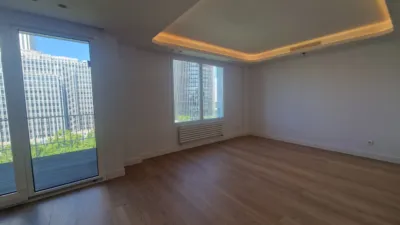 Apartment on Paseo de la Castellana photo 11