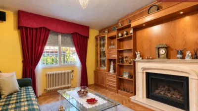 Semi-detached House for Sale in Calle de los Abetos photo 6