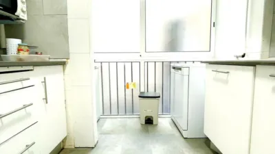 Apartment on Carrer d'Altimira photo 12