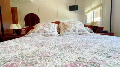 Apartment on Carrer de Sant Casimir photo 21