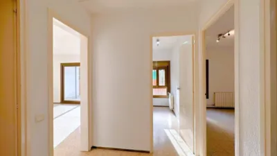 Apartment on Carrer Diagonal photo 16