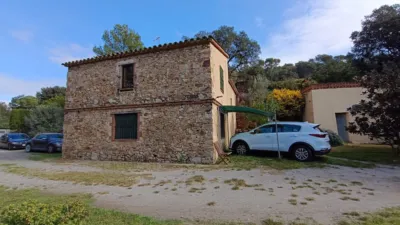 Rustic Finca on Disseminat Street photo 23