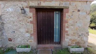 Rustic Finca on Disseminat Street