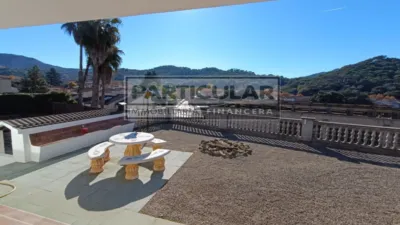 Chalet unifamiliar en alquiler en Carrer dels Ametllers, 7, Vallromanes de 2.900 €<span>/mes</span>