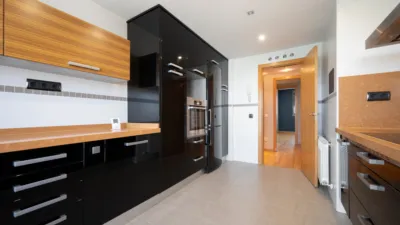 Apartment on Calle de la Estación, Chamartín photo 2