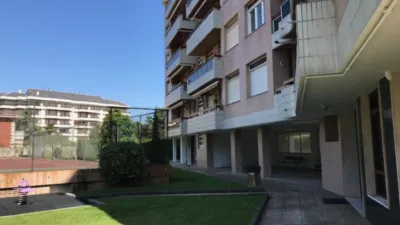 Piso en alquiler en Avenida de Francia, cerca de Avenida de Cantabria, Carlos V (Laredo)