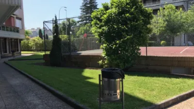 Piso en alquiler en Avenida de Francia, cerca de Avenida de Cantabria, Carlos V (Laredo)