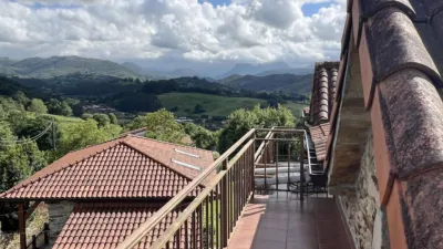 Casa adosada en venta en Barrio de Cerbiago, 26, Alisas (Ampuero) de 105.000 €