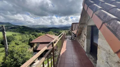 Casa adosada en venta en Barrio de Cerbiago, 26, Alisas (Ampuero) de 105.000 €