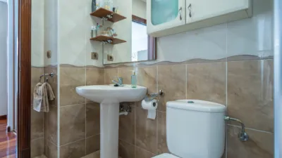 Duplex at Emperador Street, 1 photo 15
