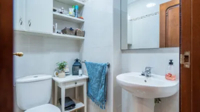 Duplex at Emperador Street, 1 photo 17