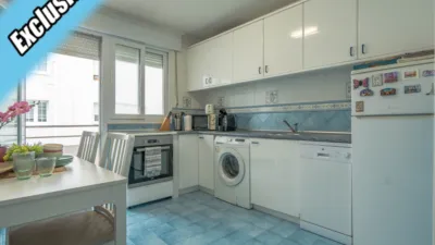 Piso en venta en Calle del Doctor Federico de la Lastra, Centro (Laredo) de 247.000 €