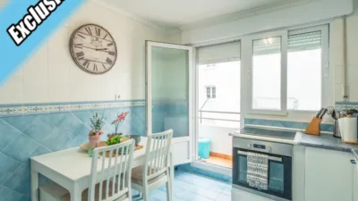 Piso en venta en Calle del Doctor Federico de la Lastra, Centro (Laredo) de 247.000 €